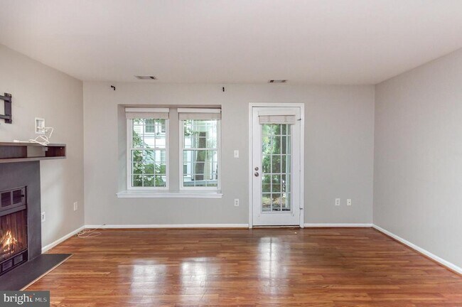 2823 S Wakefield St in Arlington, VA - Building Photo - Building Photo