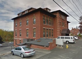 Franklin Apartments in Derby, CT - Building Photo