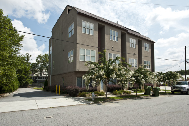 616 Angier Ave NE in Atlanta, GA - Foto de edificio - Building Photo