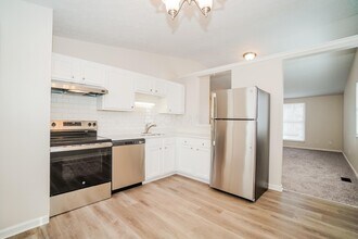 3017 Rumford Ct in Reynoldsburg, OH - Building Photo - Building Photo