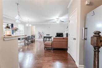 801 Village Field Ct NW in Suwanee, GA - Building Photo - Building Photo