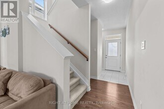 55 Focality Cres in Ottawa, ON - Building Photo - Building Photo