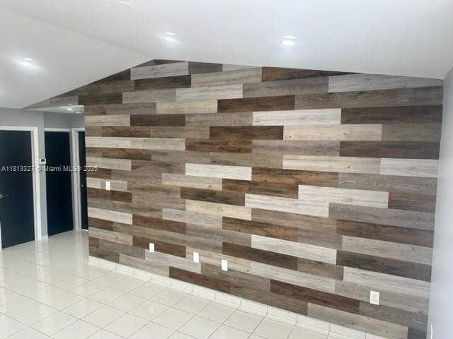 3252 W 70th St in Hialeah, FL - Building Photo - Building Photo