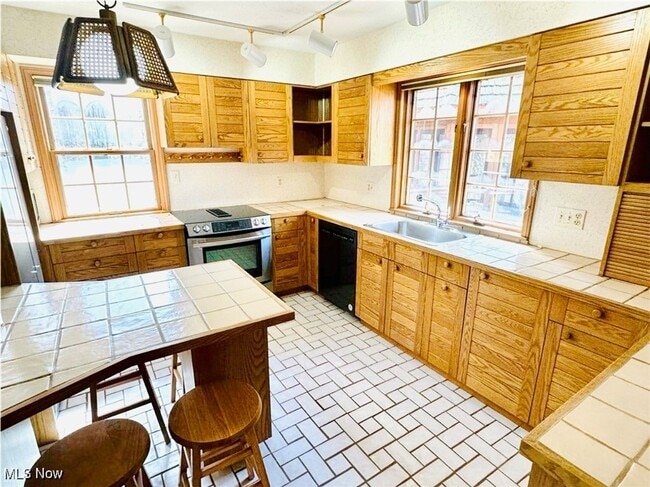 property at 7511 Brigham Rd