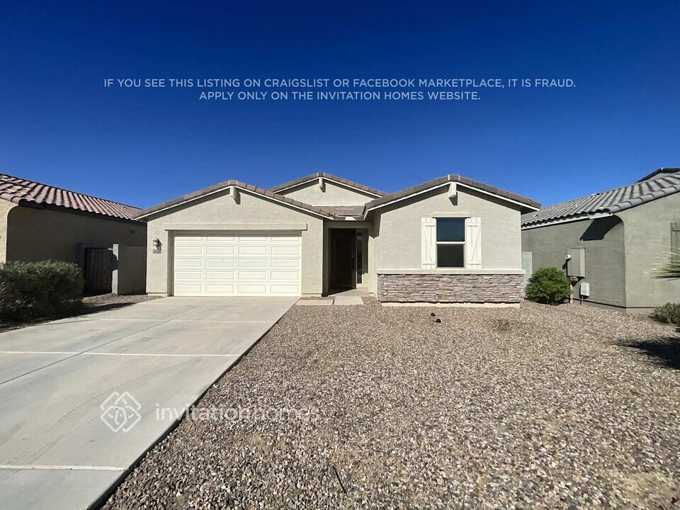 12340 W Myrtle Ave in Glendale, AZ - Foto de edificio