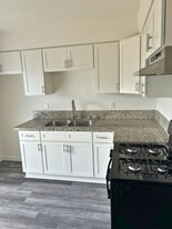 210 S Newhope St. in Santa Ana, CA - Building Photo