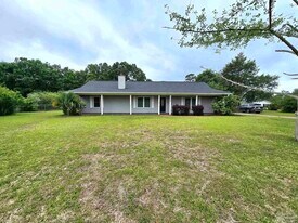 1787 Booth Lake Rd in Cantonment, FL - Building Photo