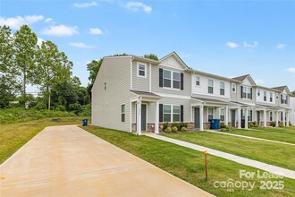 2248 Cranberry Wy in Salisbury, NC - Building Photo - Building Photo