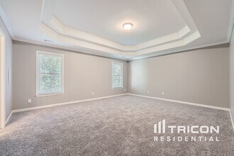 3020 Royal Creek Way SW in Lilburn, GA - Building Photo - Building Photo