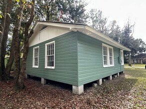 1528 S Lartigue Ave in Mobile, AL - Foto de edificio - Building Photo
