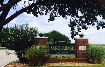 Park Ridge Apartments in McPherson, KS - Building Photo - Building Photo