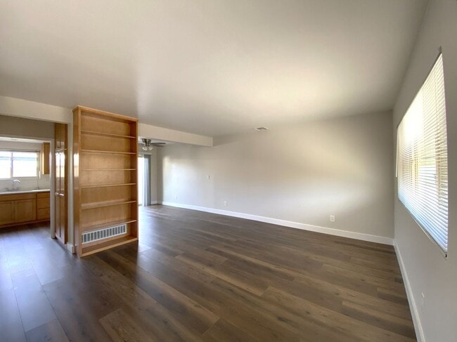 7928 Virginia St in Rosemead, CA - Foto de edificio - Building Photo