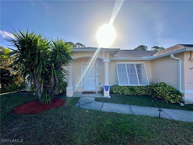 4013 NE 10th Pl