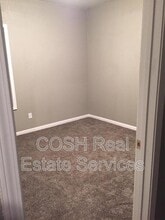 1255 S Main St in Wichita, KS - Building Photo - Building Photo