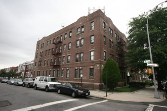 3420 Clarendon Rd in Brooklyn, NY - Building Photo - Building Photo