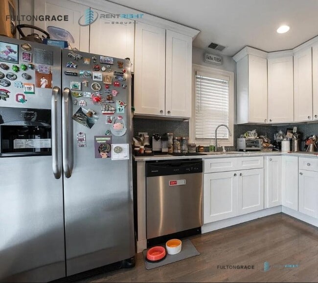 2651 W Armitage Ave in Chicago, IL - Building Photo - Building Photo