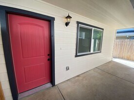 1540 Park St in Paso Robles, CA - Building Photo