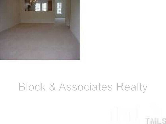 3005 Portrait Dr in Cary, NC - Building Photo - Building Photo