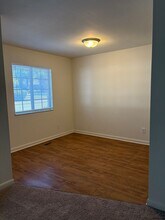 201 Jamestown Cir in Washington Township, OH - Building Photo - Building Photo