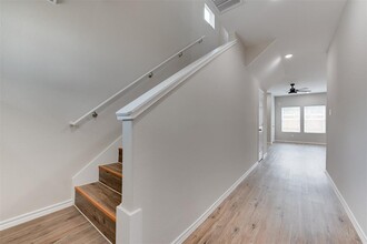 8202 Homewood Ln in Houston, TX - Building Photo - Building Photo