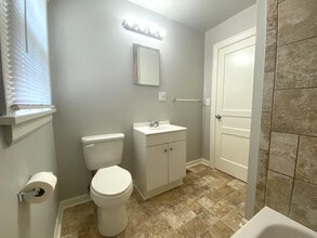 833 Porter Rd in Nashville, TN - Building Photo - Building Photo
