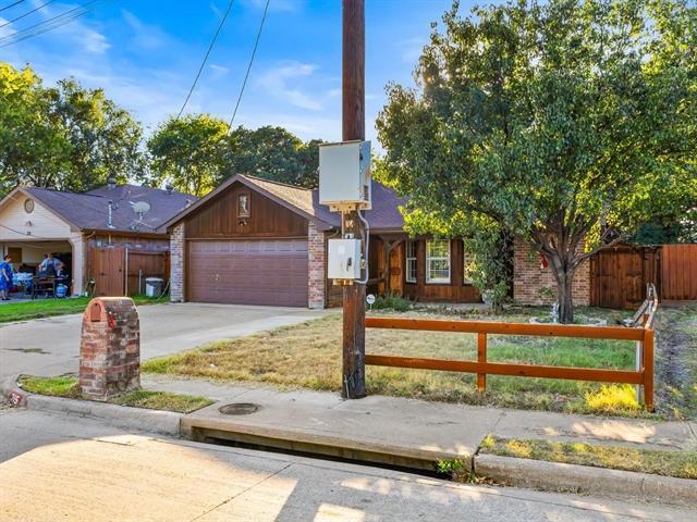 315 Gilbert Rd in Irving, TX - Building Photo - Building Photo