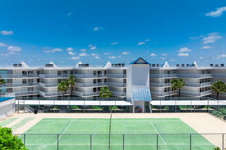 Grand Bay in Marco Island, FL - Building Photo - Building Photo