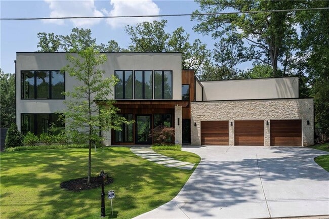 property at 3566 Cantrell Rd NE