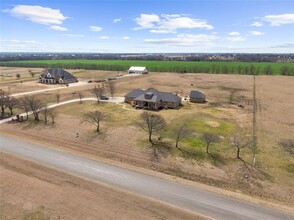 130 Cypress Point Dr in Gunter, TX - Building Photo - Building Photo