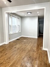 2908 N Talman Ave in Chicago, IL - Building Photo - Building Photo