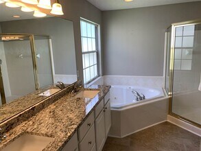 2935 Glen Ives Dr in Tallahassee, FL - Building Photo - Building Photo
