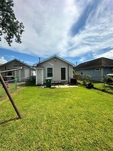 6721 Avenue Q in Houston, TX - Building Photo - Building Photo
