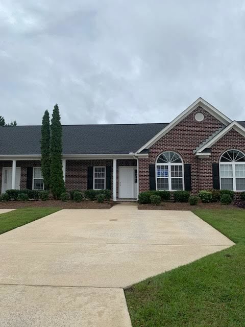 140 Oak Towne Dr