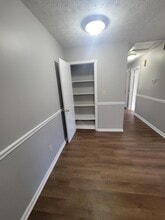 2801 Winter Garden in Lexington, KY - Building Photo - Building Photo