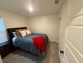 10200 Estacada Ave in Bakersfield, CA - Building Photo - Building Photo