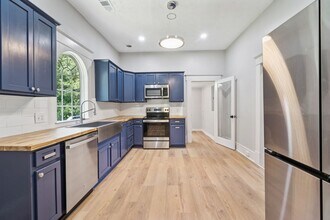 1838 Moore St NW in Atlanta, GA - Building Photo - Building Photo