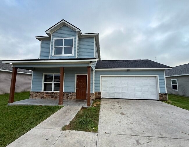 property at 105 Hummingbird Ave