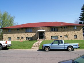 1307 Shakopee Ave E in Shakopee, MN - Building Photo - Building Photo