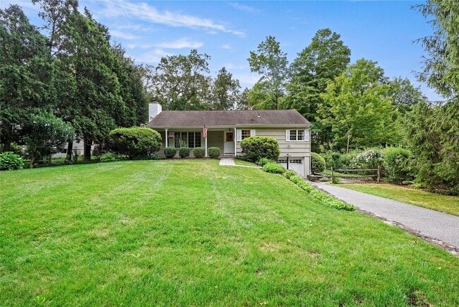 property at 33 Wildwood Rd