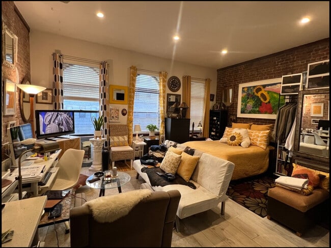 property at 626 W 158th St