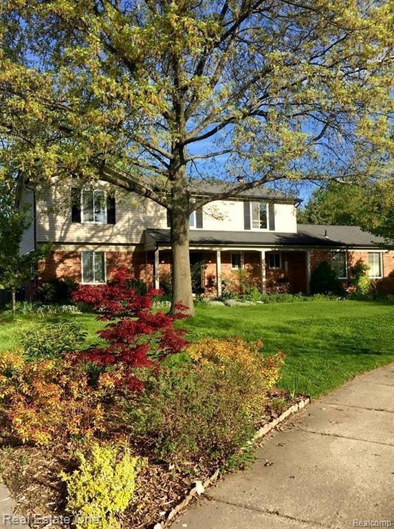 5837 Folkstone Dr in Troy, MI - Building Photo - Building Photo