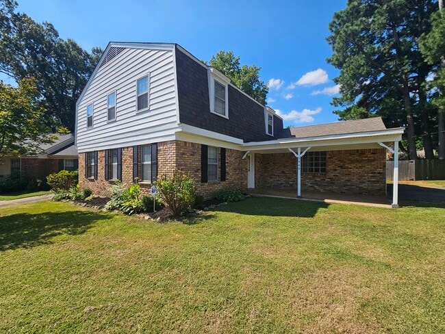 5949 McQueen Cove in Memphis, TN - Building Photo - Building Photo