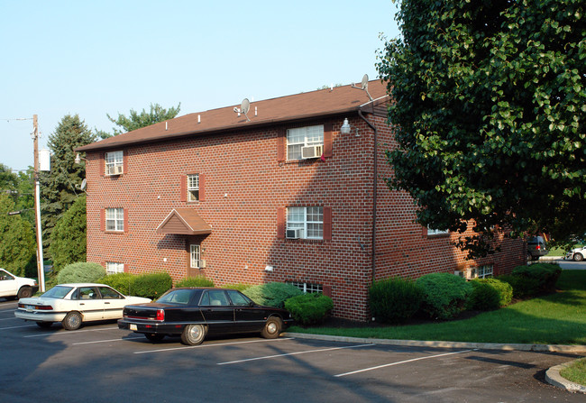 346 Priscilla St in Allentown, PA - Building Photo - Building Photo