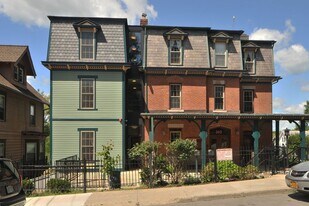 140 College Ave, Unit 140 College Ave.