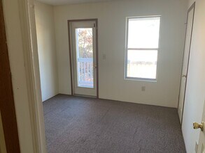 715 Walker Ave in Elizabeth City, NC - Building Photo - Building Photo