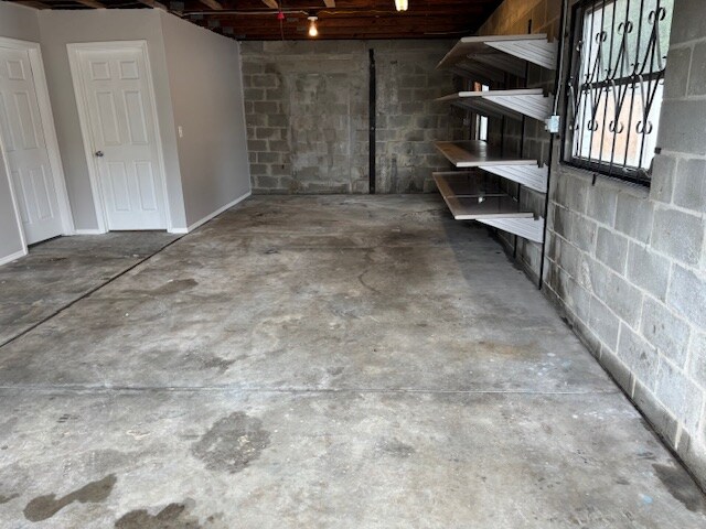 113 NE Lincoln Cir N in St. Petersburg, FL - Building Photo - Building Photo