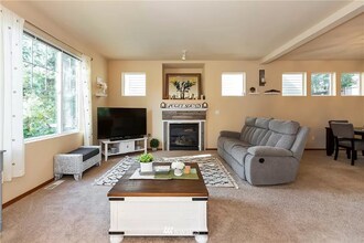 1309 Koda Cir SE in Port Orchard, WA - Building Photo - Building Photo