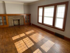12207 Mount Overlook Ave in Cleveland, OH - Building Photo - Building Photo