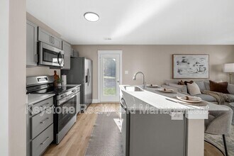 158 Rose Edd Blvd in Oak Grove, KY - Building Photo - Building Photo