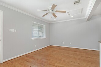 4931 Junius St, Unit 8 in Dallas, TX - Building Photo - Building Photo